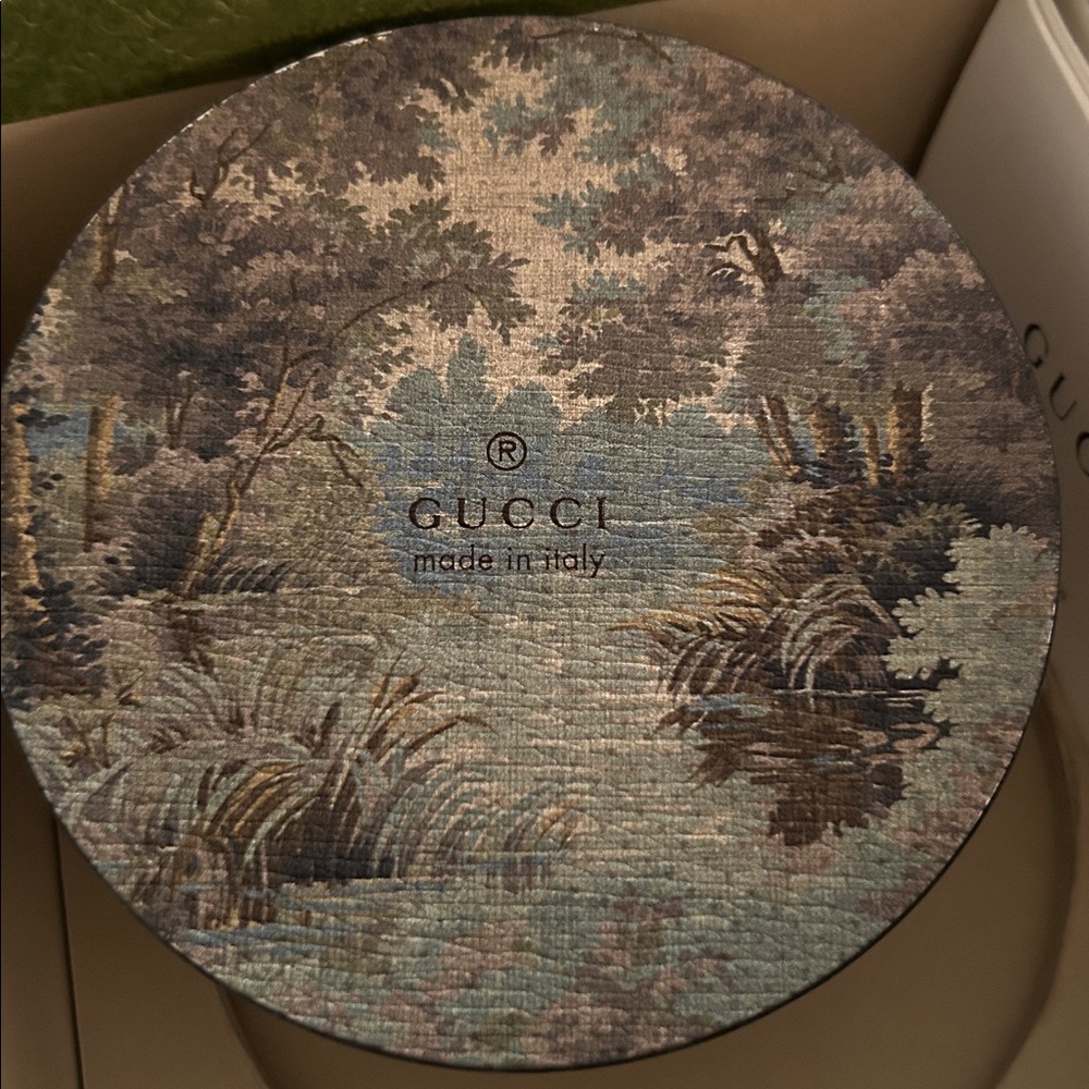 Gucci Gold and Red Stripe Paperweight - Picture 5 of 6